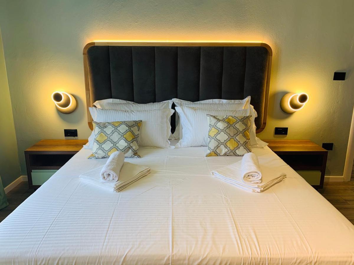 Bluetique Apartments Himara Екстер'єр фото