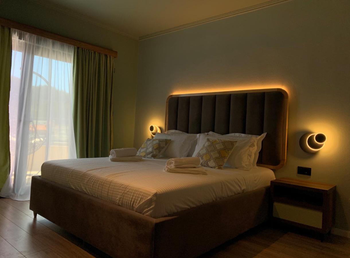 Bluetique Apartments Himara Екстер'єр фото