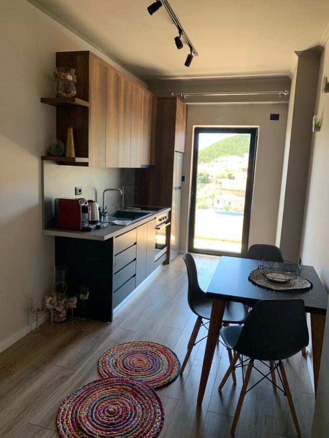 Bluetique Apartments Himara Екстер'єр фото